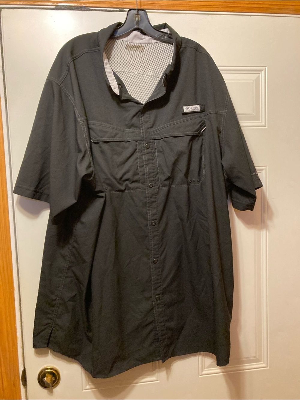 Columbia Men’s Short-Sleeve Black Outdoor Shirt 3XL